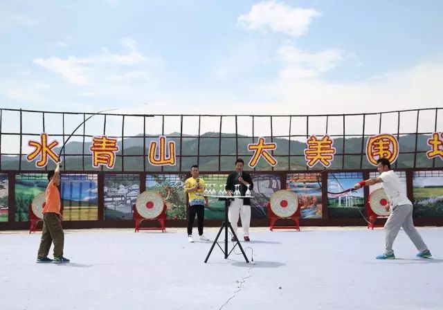 8月26日 CCTV-7《鄉(xiāng)村大世界》“走進(jìn)圍場(chǎng) 聚焦沸石”即將播出-國(guó)投盛世