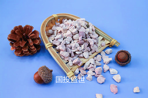 沸石在農(nóng)業(yè)中的營(yíng)養(yǎng)素與保水作用-國(guó)投盛世