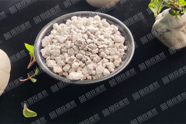 用天然沸石做的貓砂有什么優(yōu)勢(shì)？