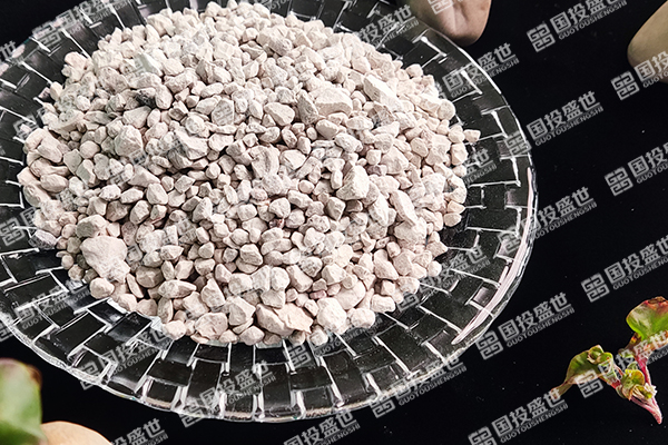 沸石貓砂：走進(jìn)未來(lái)的寵物健康與環(huán)保之路