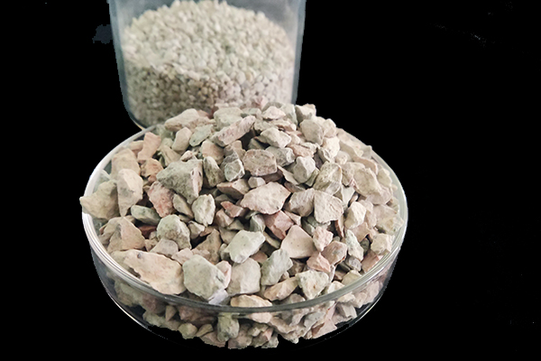 花卉種植為什么會(huì)用入沸石？